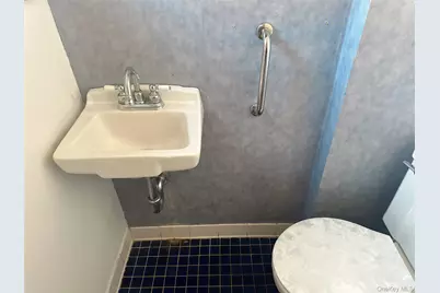 4346 Byrd Street, Flushing, NY 11355 - Photo 6