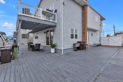 134 W Lido Promenade, Lindenhurst, NY 11757 - Photo 30
