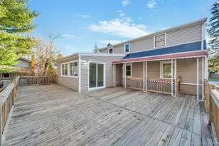 27 Landscape Dr, Wheatley Heights, NY 11798 - Photo 18