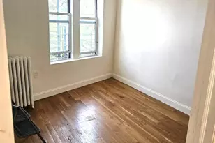 3 Midwood Ave, Farmingdale, NY 11735 - Photo 4