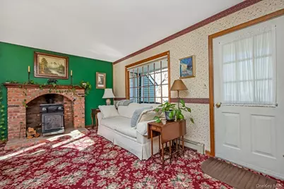 43 Farm Road N, Wading River, NY 11792 - Photo 16