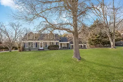 43 Farm Road N, Wading River, NY 11792 - Photo 2