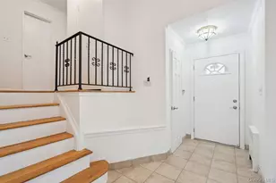 72 Winthrop Rd, Plainview, NY 11803 - Photo 24