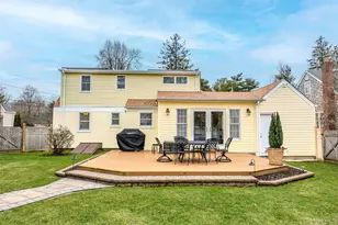 26 Bedell Pl, Amityville, NY 11701 - Photo 26