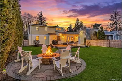 26 Bedell Place, Amityville, NY 11701 - Photo 2