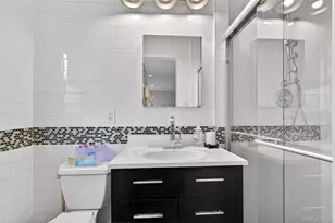 21 Roosevelt Dr, East Norwich, NY 11732 - Photo 18