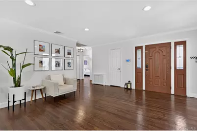 21 Roosevelt Drive, East Norwich, NY 11732 - Photo 4