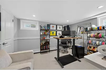 21 Roosevelt Drive, East Norwich, NY 11732 - Photo 24