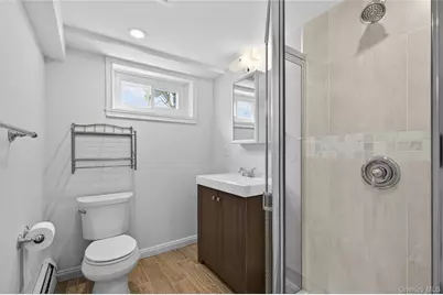 21 Roosevelt Drive, East Norwich, NY 11732 - Photo 26