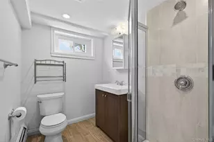 21 Roosevelt Dr, East Norwich, NY 11732 - Photo 26