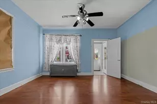 89-23 Vanderveer St, Queens Village, NY 11427 - Photo 4