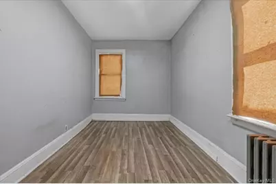 89-23 Vanderveer Street, Queens Village, NY 11427 - Photo 10