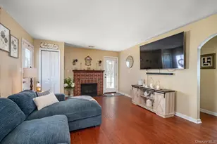 165 Little Whaleneck Rd, Merrick, NY 11566 - Photo 6