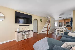 165 Little Whaleneck Rd, Merrick, NY 11566 - Photo 4