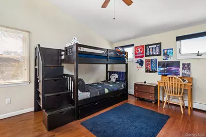 165 Little Whaleneck Road, Merrick, NY 11566 - Photo 16