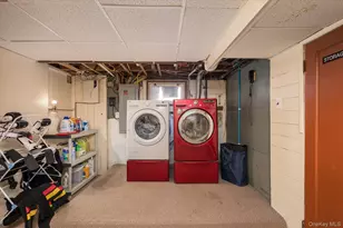 165 Little Whaleneck Rd, Merrick, NY 11566 - Photo 24