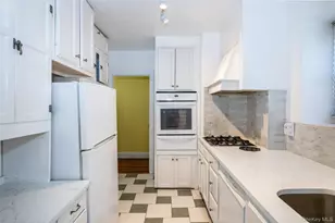 1273 North Ave, New Rochelle, NY 10804 - Photo 10