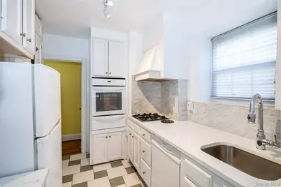 1273 North Avenue #3-1H, New Rochelle, NY 10804 - Photo 8