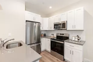 209 Romar Ct, West Babylon, NY 11704 - Photo 10