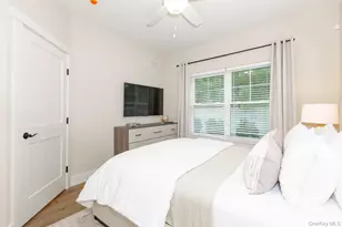 209 Romar Ct, West Babylon, NY 11704 - Photo 4