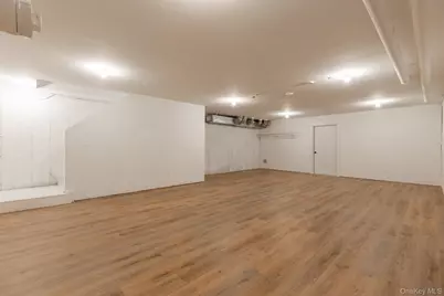 209 Romar Court, West Babylon, NY 11704 - Photo 16