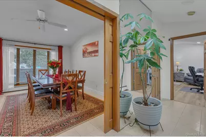 9 Lauren Avenue, Dix Hills, NY 11746 - Photo 4