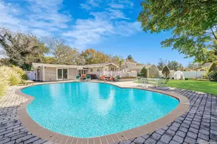 9 Lauren Ave, Dix Hills, NY 11746 - Photo 24