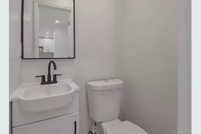 424 Thieriot Avenue, Bronx, NY 10473 - Photo 28