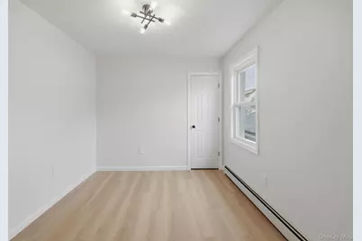 424 Thieriot Avenue, Bronx, NY 10473 - Photo 18