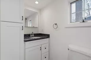 27 Vine Rd, Rocky Point, NY 11778 - Photo 12