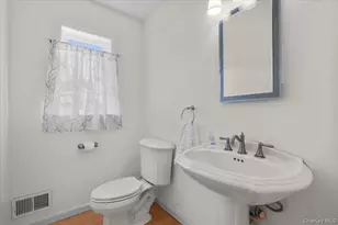 49 Winterberry Cir, Lewisboro, NY 10518 - Photo 10