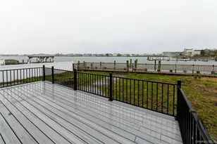 4563 Decatur Pl, Island Park, NY 11558 - Photo 4