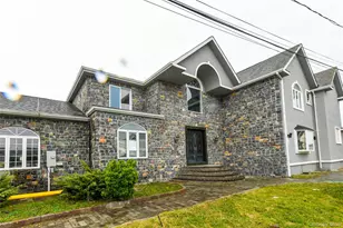 4563 Decatur Pl, Island Park, NY 11558 - Photo 2