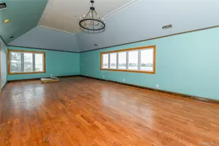 4563 Decatur Pl, Island Park, NY 11558 - Photo 38