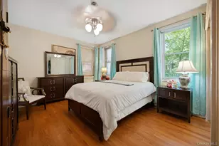 2166 Bronx Pk E, Bronx, NY 10462 - Photo 12