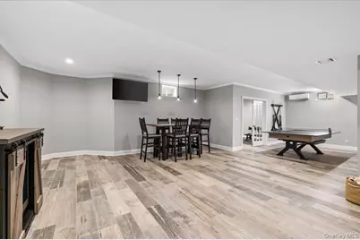 42 Meadowbrook Road, Syosset, NY 11791 - Photo 30