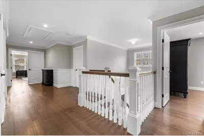 42 Meadowbrook Road, Syosset, NY 11791 - Photo 18