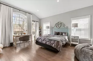 42 Meadowbrook Rd, Syosset, NY 11791 - Photo 16