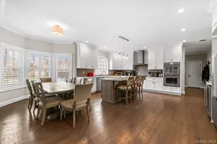 42 Meadowbrook Rd, Syosset, NY 11791 - Photo 8