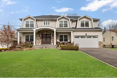 42 Meadowbrook Road, Syosset, NY 11791 - Photo 1