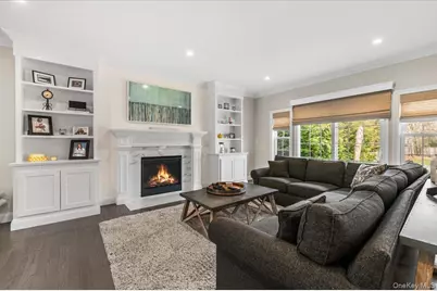 42 Meadowbrook Road, Syosset, NY 11791 - Photo 6