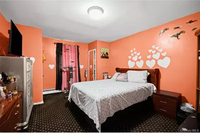 34 Mervin Street, Inwood, NY 11096 - Photo 18