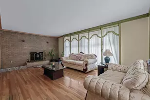 120-44 194th St, Saint Albans, NY 11412 - Photo 6