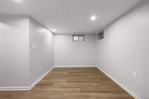 18 Clark St, Huntington, NY 11743 - Photo 30