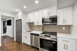 18 Clark St, Huntington, NY 11743 - Photo 12