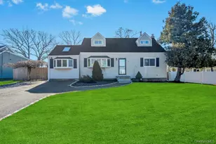 10 Continental Dr, Port Jefferson Station, NY 11776 - Photo 2