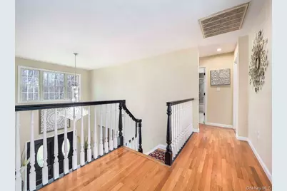 6 Park Avenue, Valley Cottage, NY 10989 - Photo 16