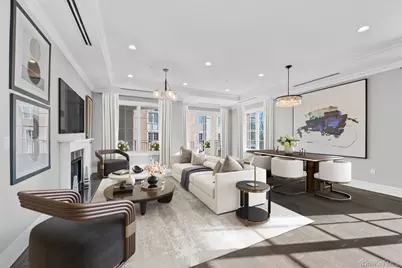 5000 Royal Court #5114, North Hills, NY 11040 - Photo 4