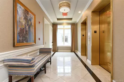 5000 Royal Court #5114, North Hills, NY 11040 - Photo 28