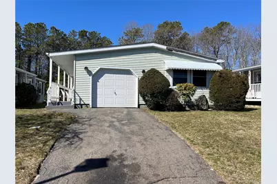 75 Village Circle W, Manorville, NY 11949 - Photo 1